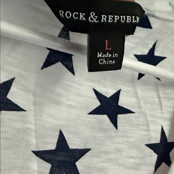 Rock & Republic Red and White Star Stripe Tee - Picture 2 of 6